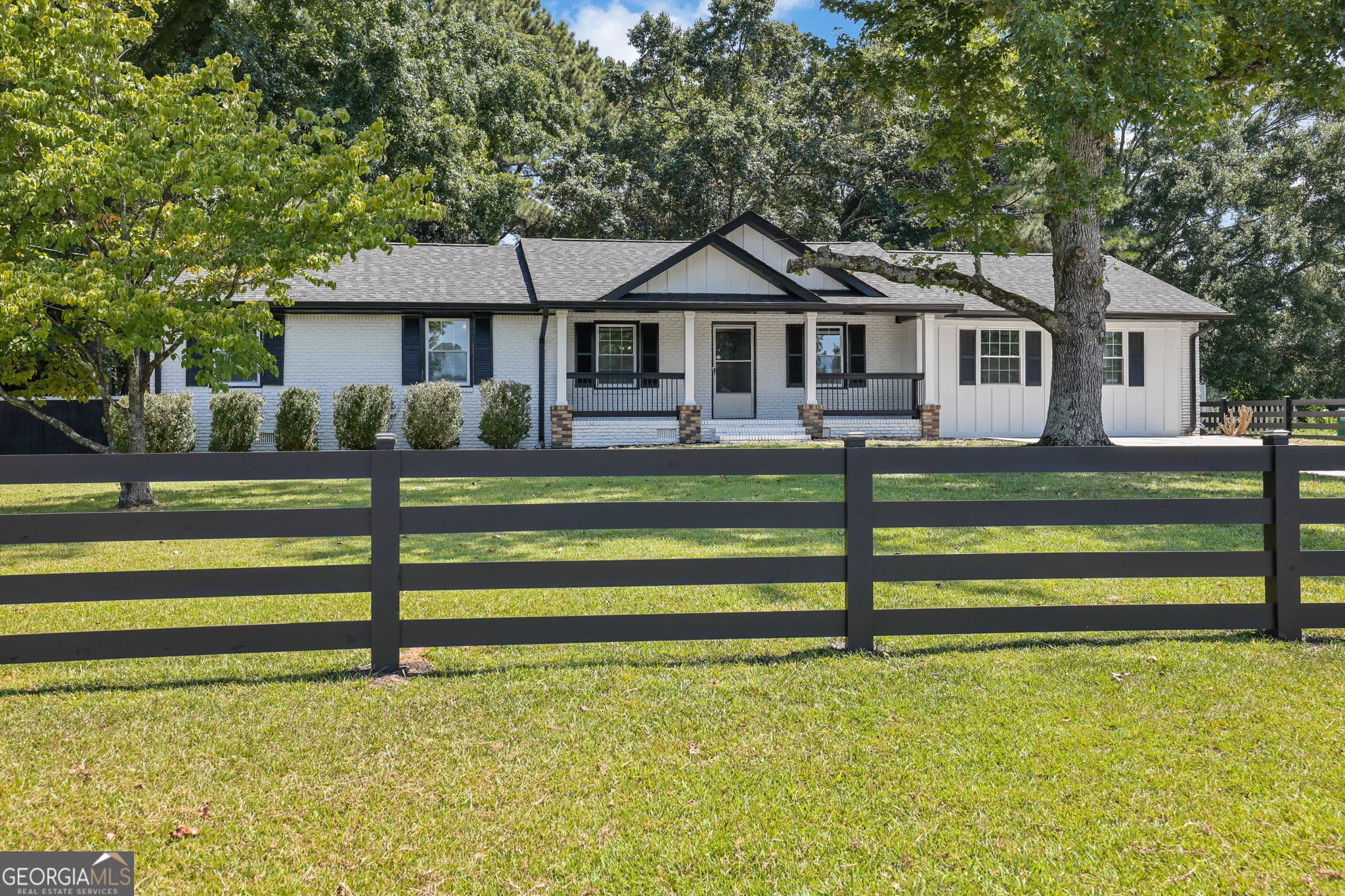 1686 Norton Estates Dr — photo 1