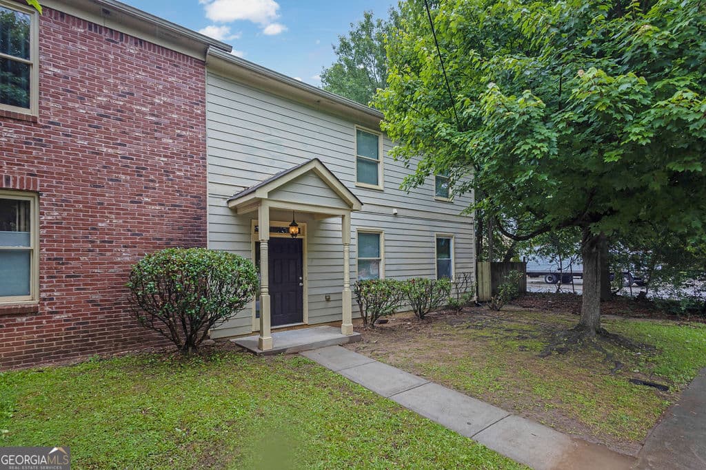 1707 Taylor Ave — photo 1