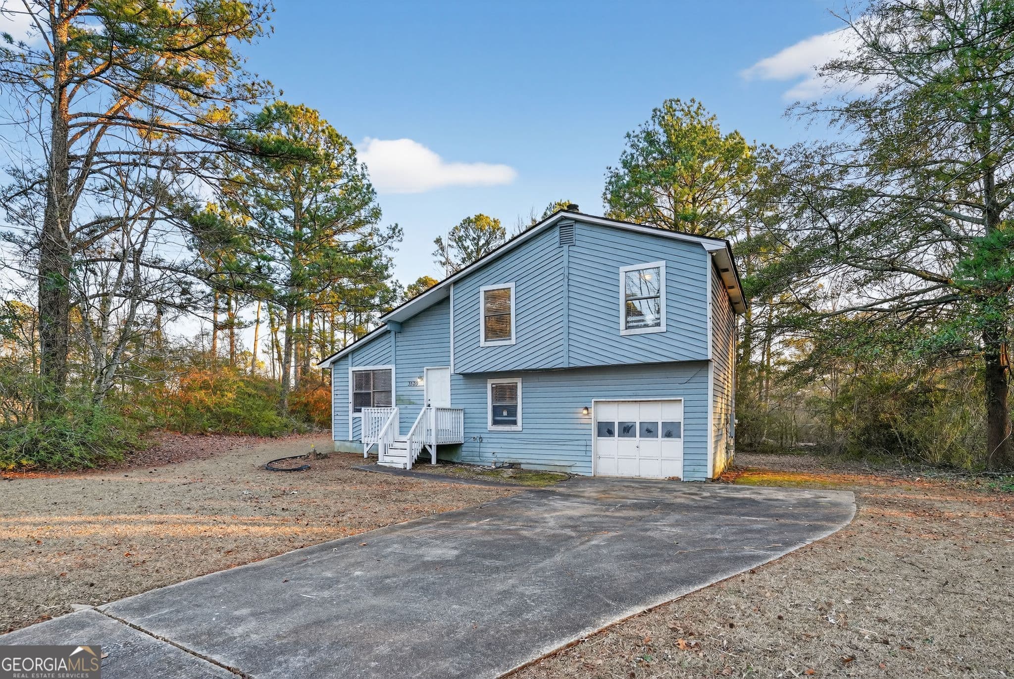 3520 Valley Chase Ct — photo 1