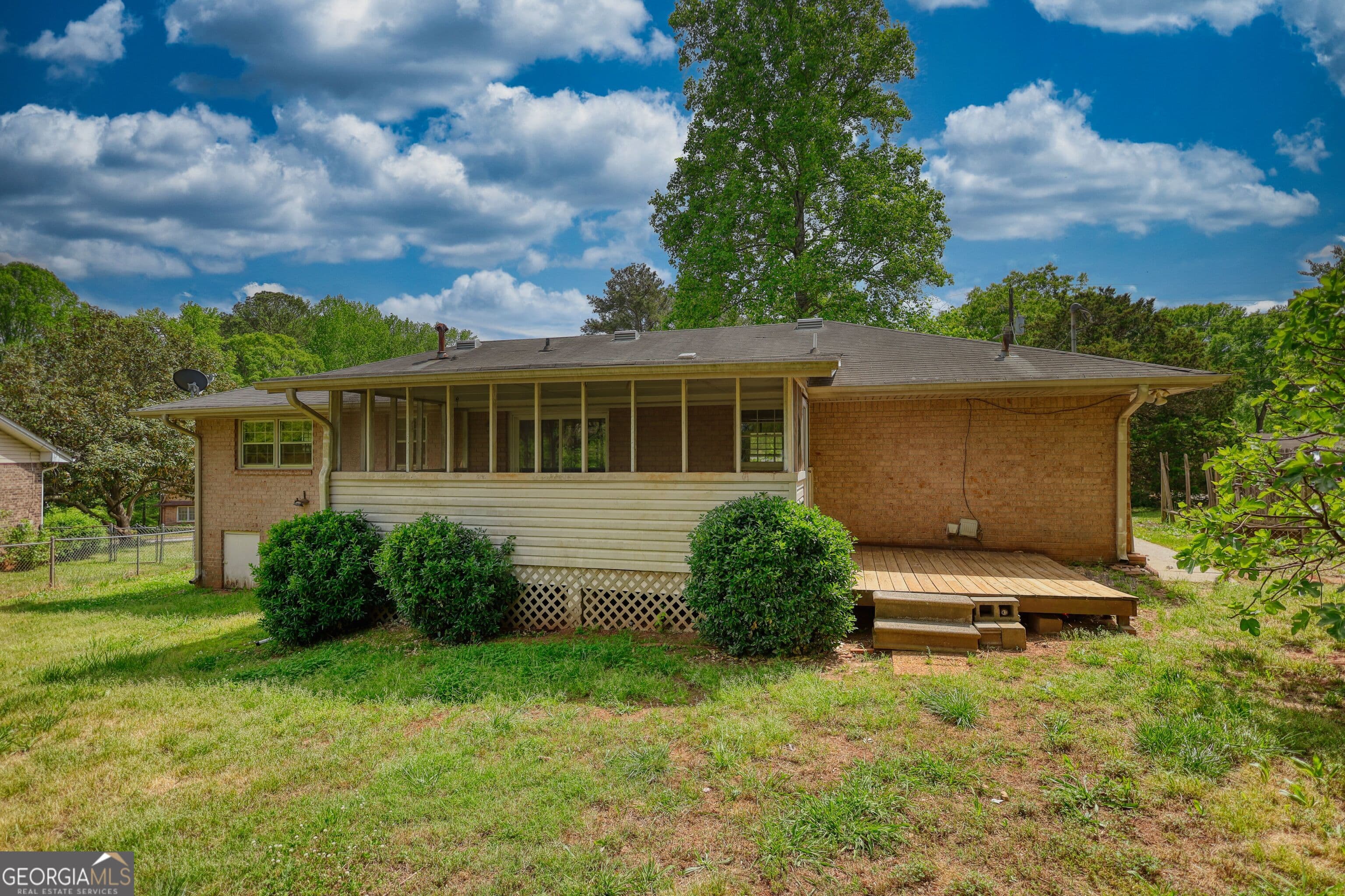 100 Cabriolet Trail — photo 2