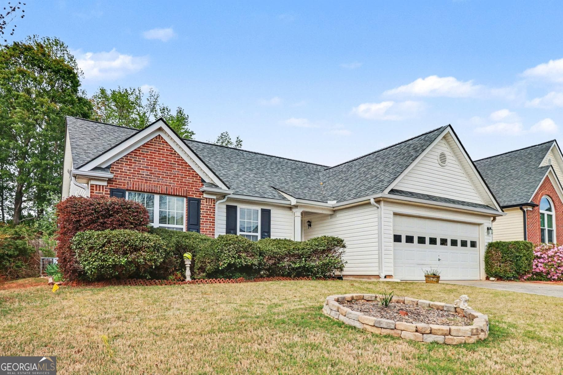 304 Allegheny Ave — photo 2