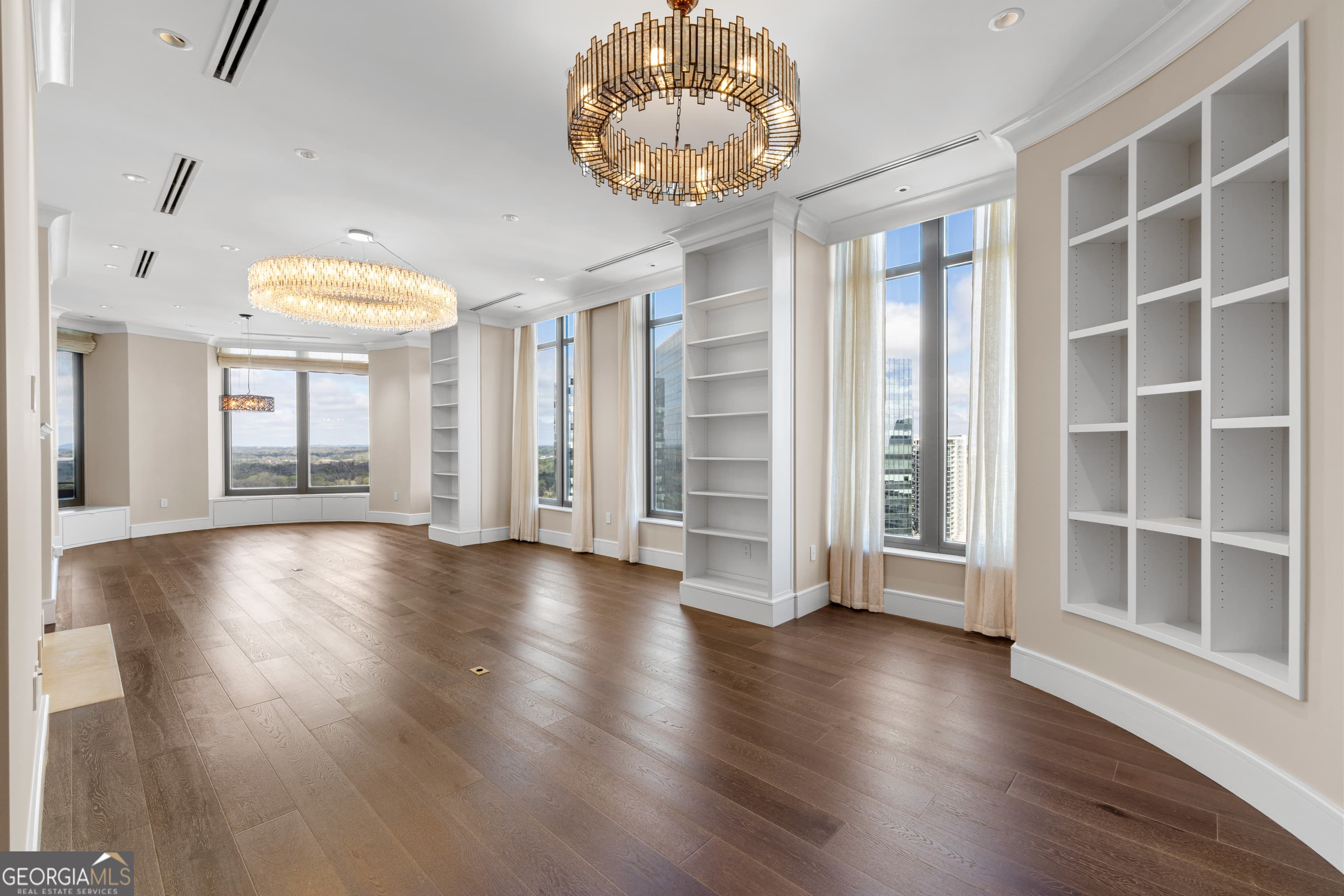 3376 Peachtree Ne Rd 35A — photo 2