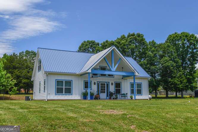 132 Fairview Meadows Dr — photo 2