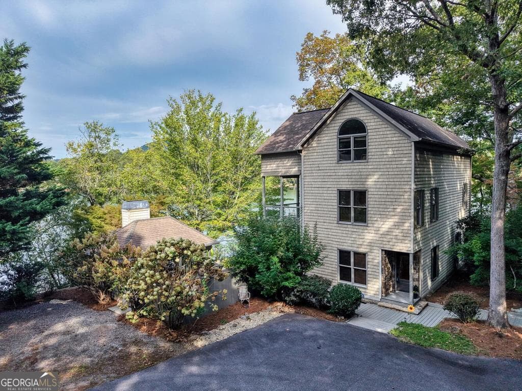 2515 Leisure Ln — photo 1