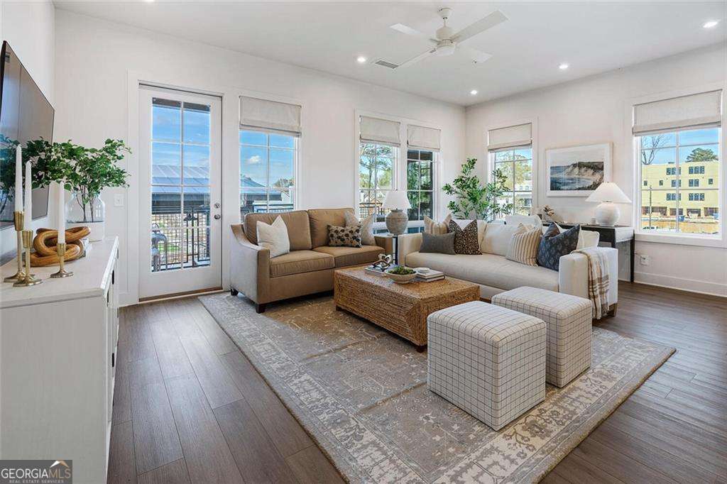 989 Bibbs Circle 27 — photo 2