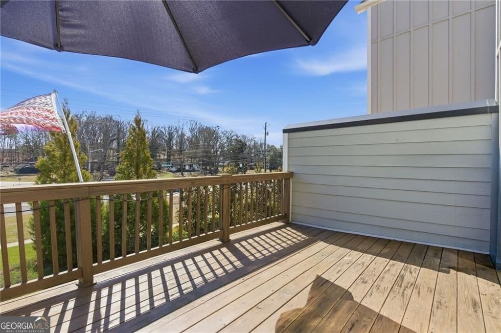 1049 Caruso Dr — photo 36