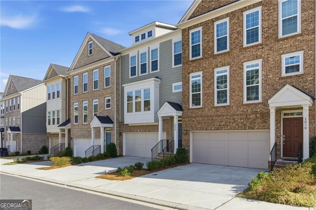 1049 Caruso Dr — photo 1