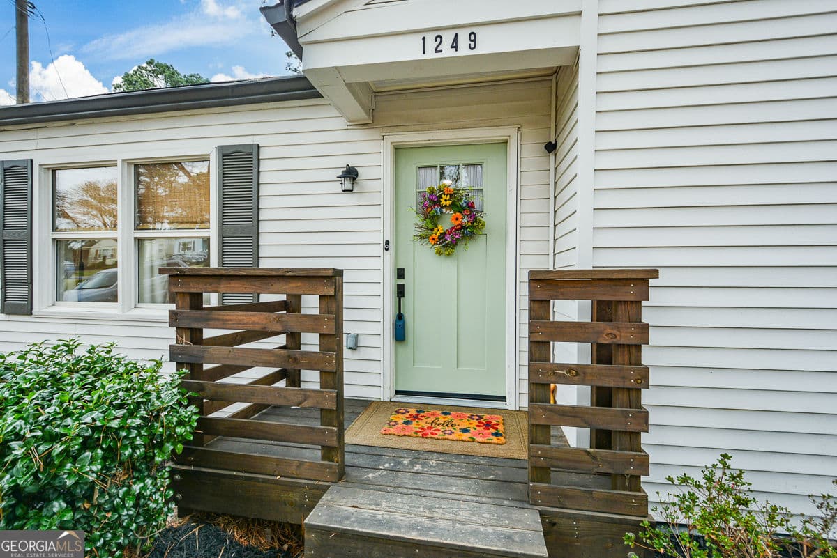 1249 Kasandra Dr — photo 2