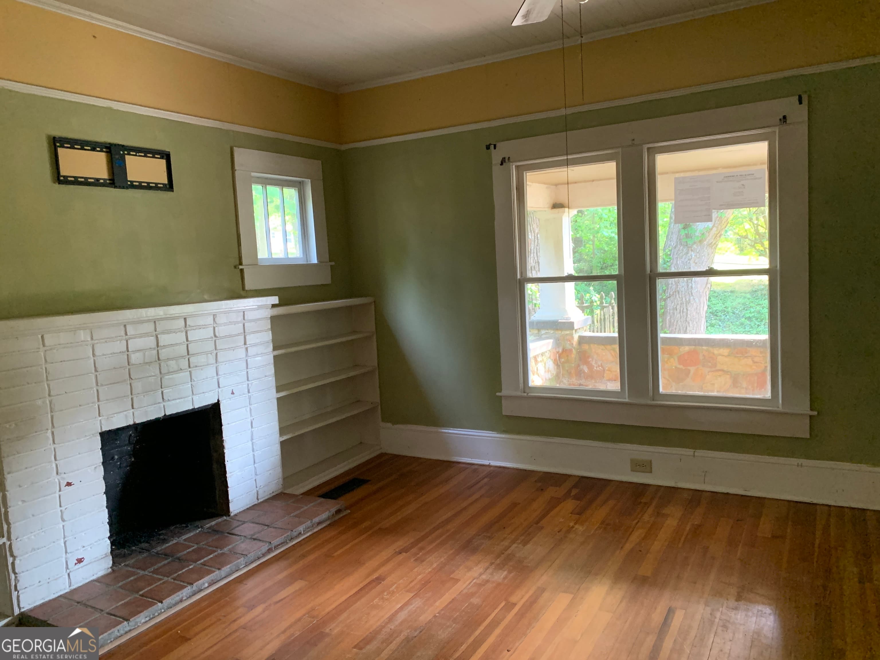 188 Hoyt St — photo 2