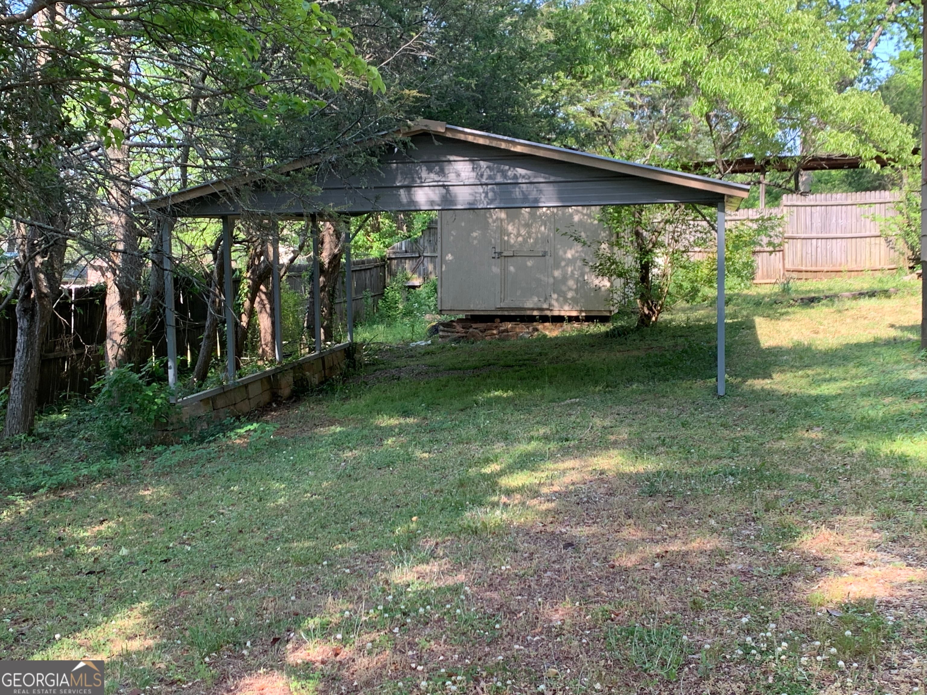 188 Hoyt St — photo 16