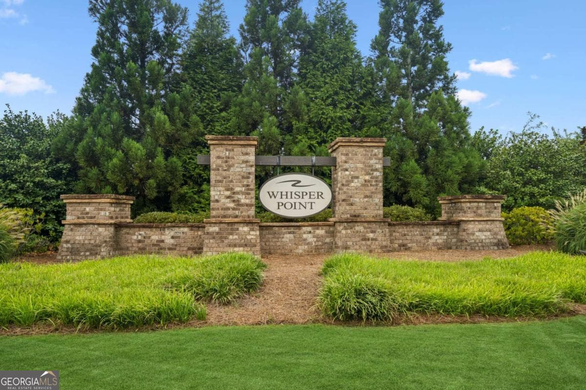 5040 Mirror Lake Dr — photo 54