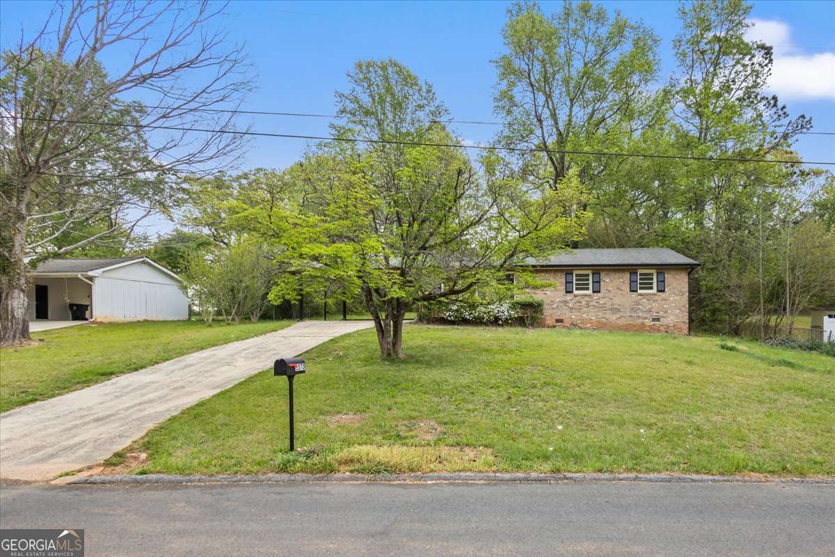 3570 Briar Dr — photo 2