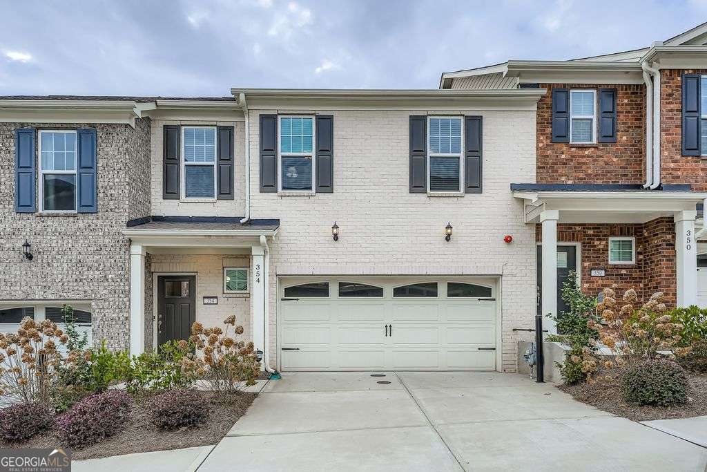 354 Watson Ave — photo 1