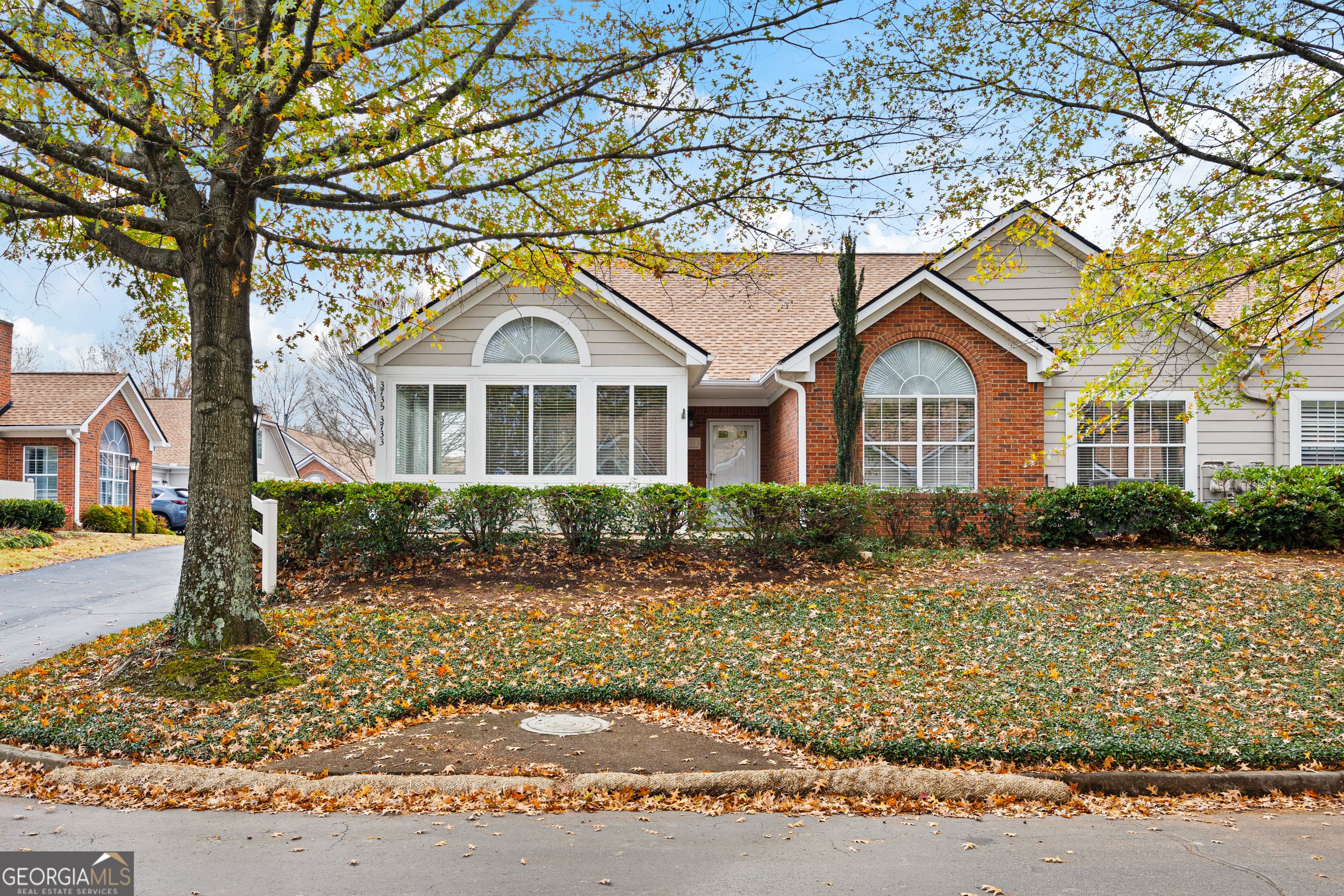 3735 Vineyards Lake Circle 24 — photo 2