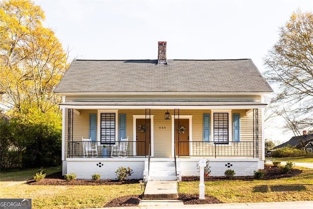 404 Mill St — photo 1