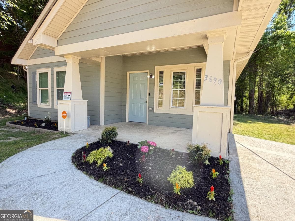 3690 Adamsville Sw Dr — photo 2