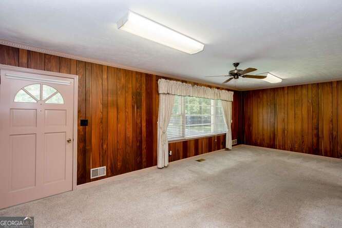 4545 Gaydon Rd — photo 2