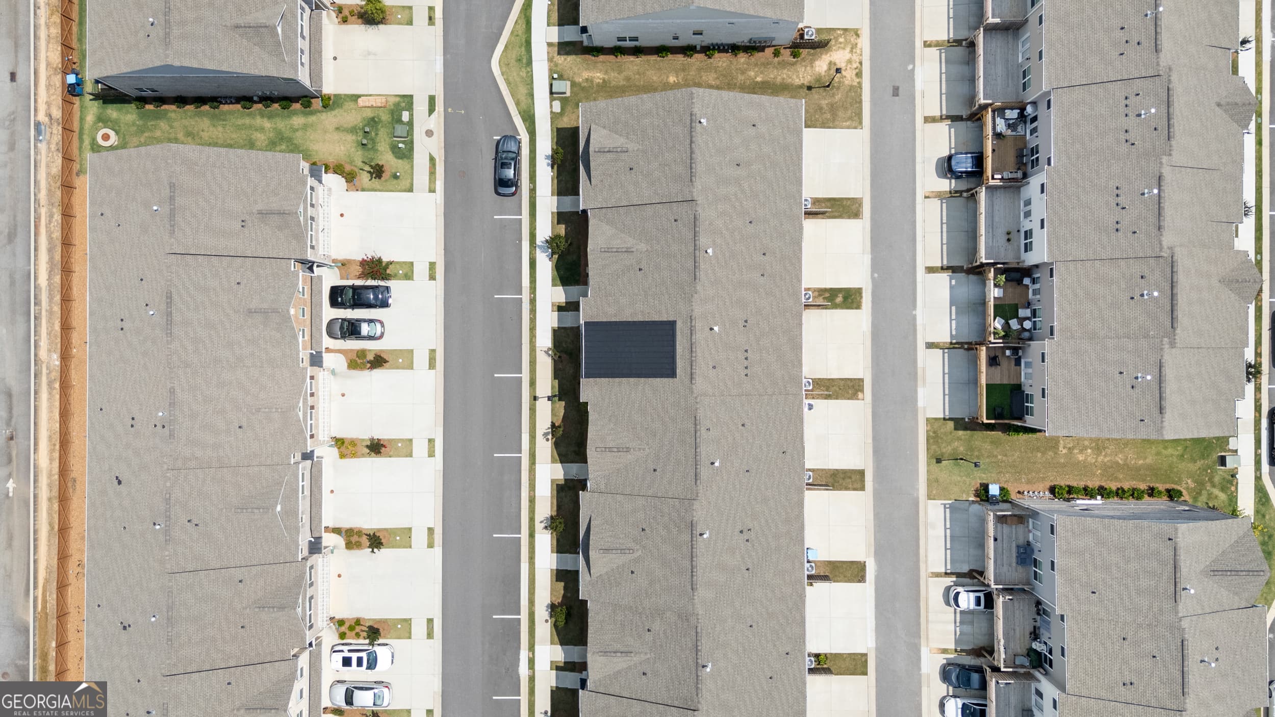 2956 Chene Pl — photo 32