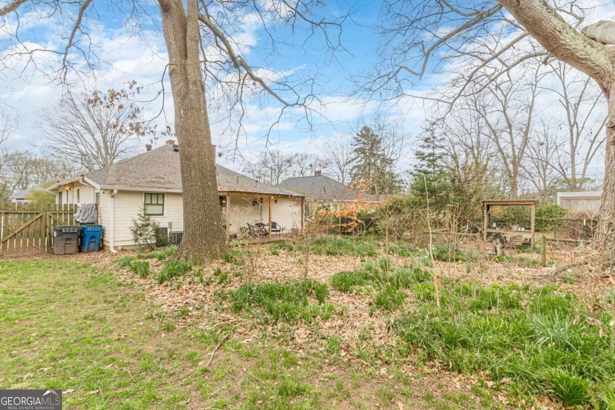 1773 Dorsey Ave — photo 34