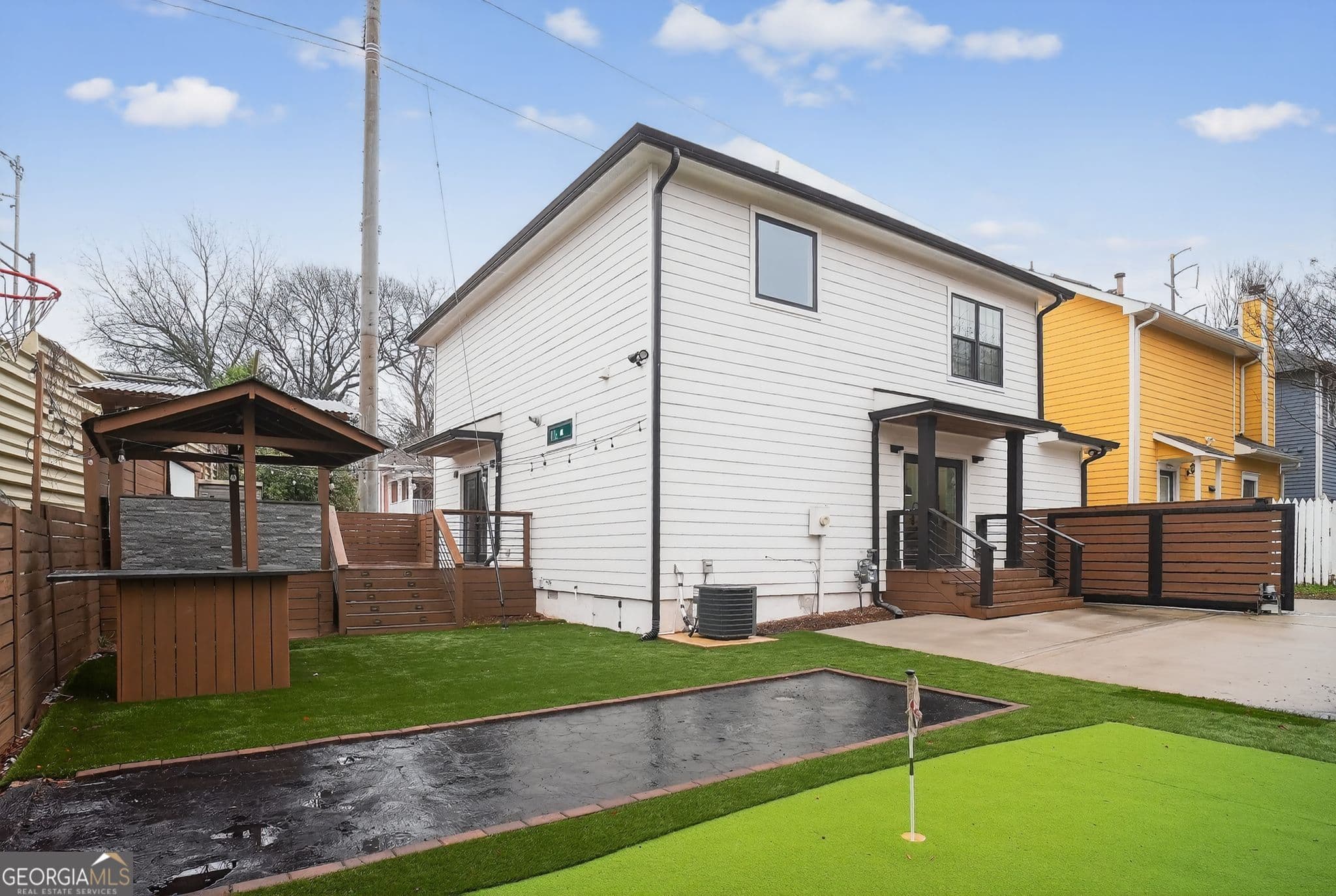 429 Grant Se St — photo 2