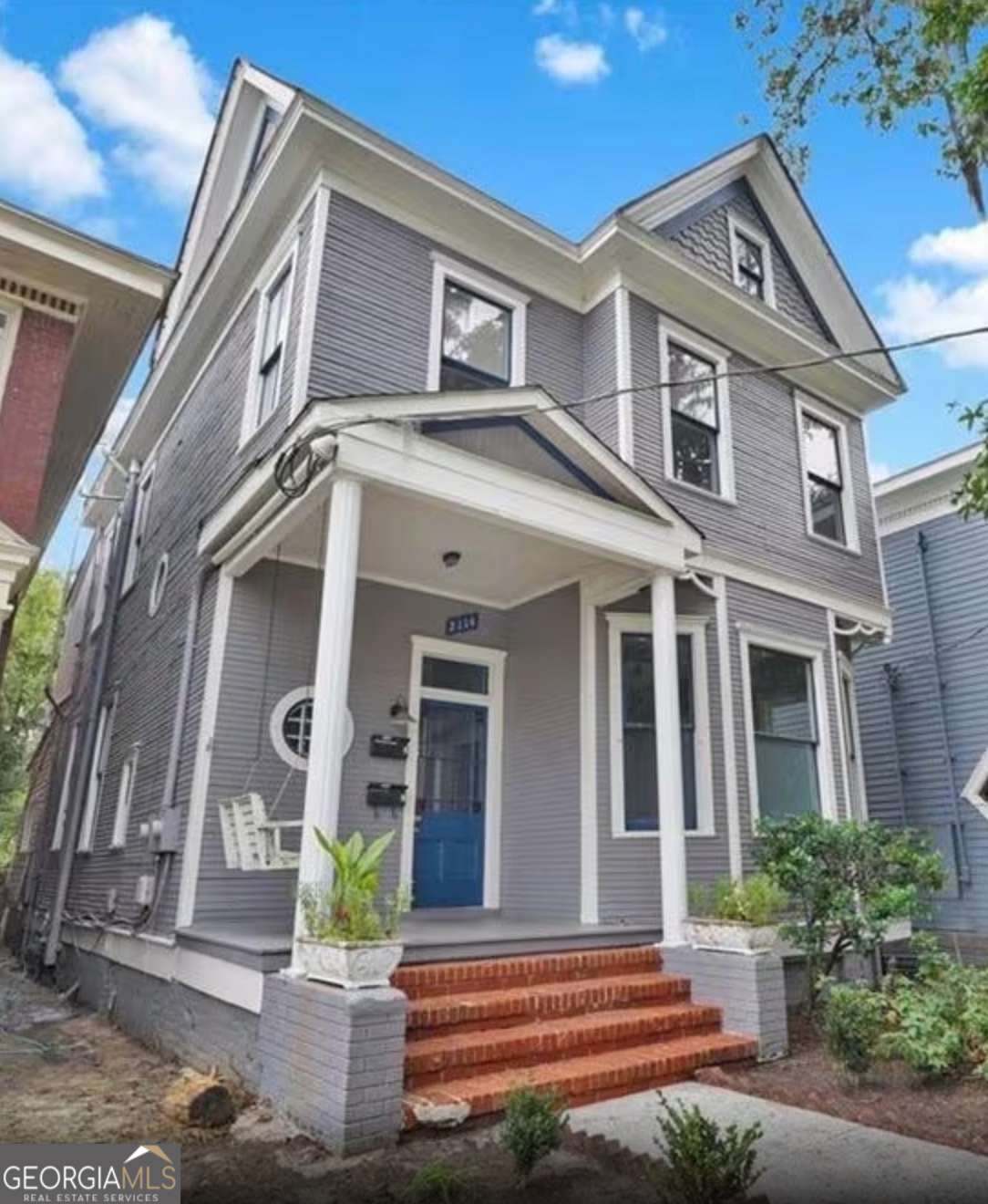 2114 Lincoln St — photo 1
