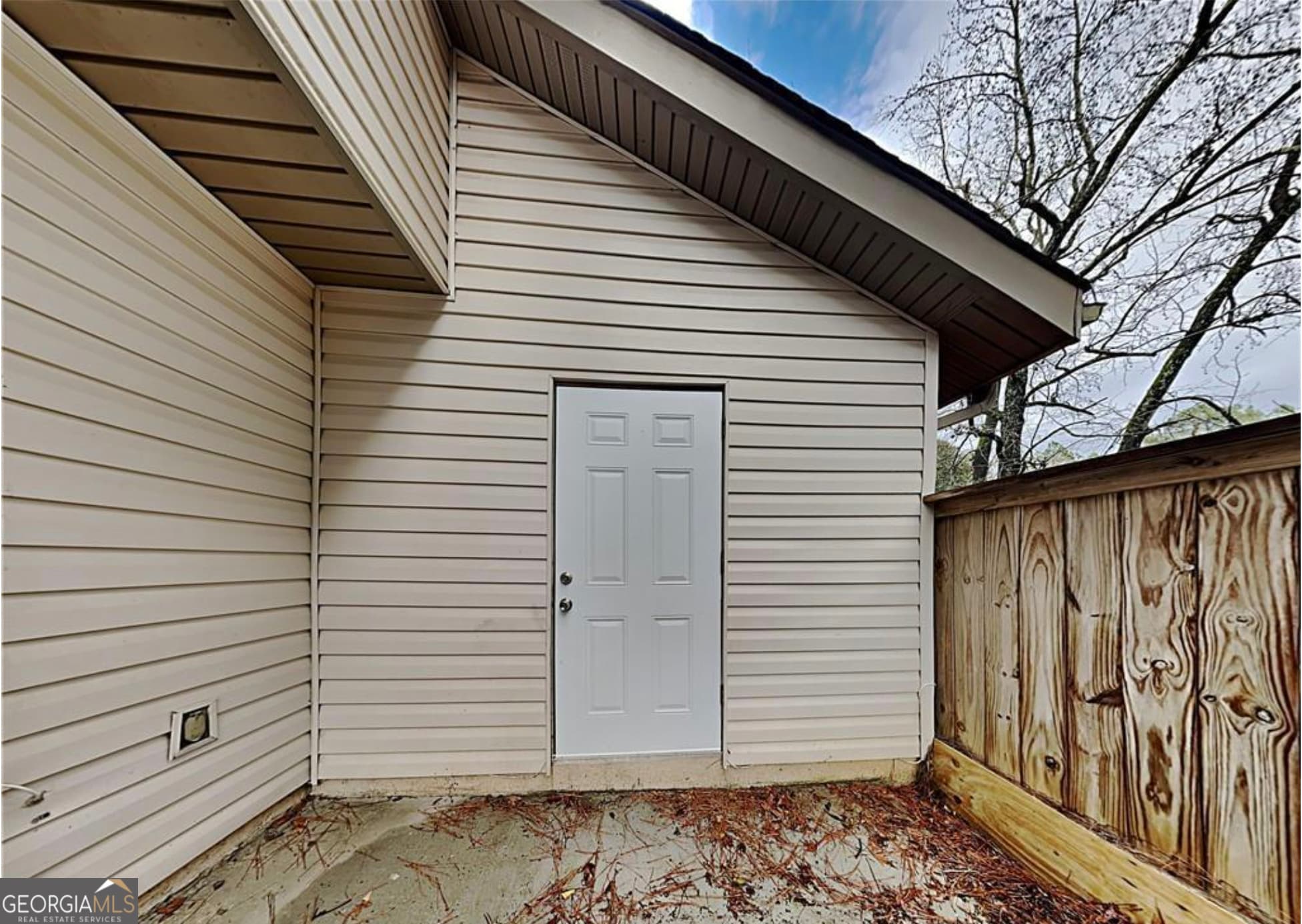 8577 Parkside Dr — photo 7