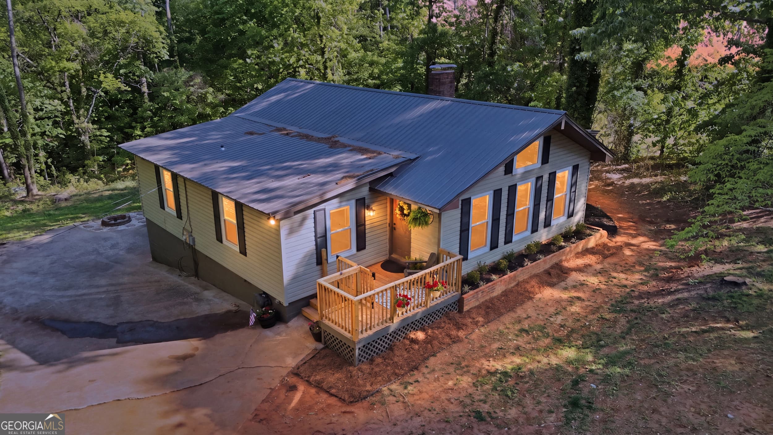 315 Acre Estate — photo 2