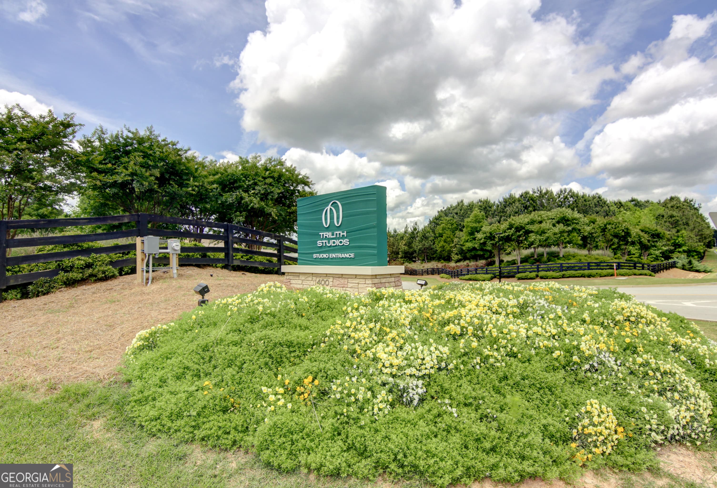 300 Central Ave — photo 25