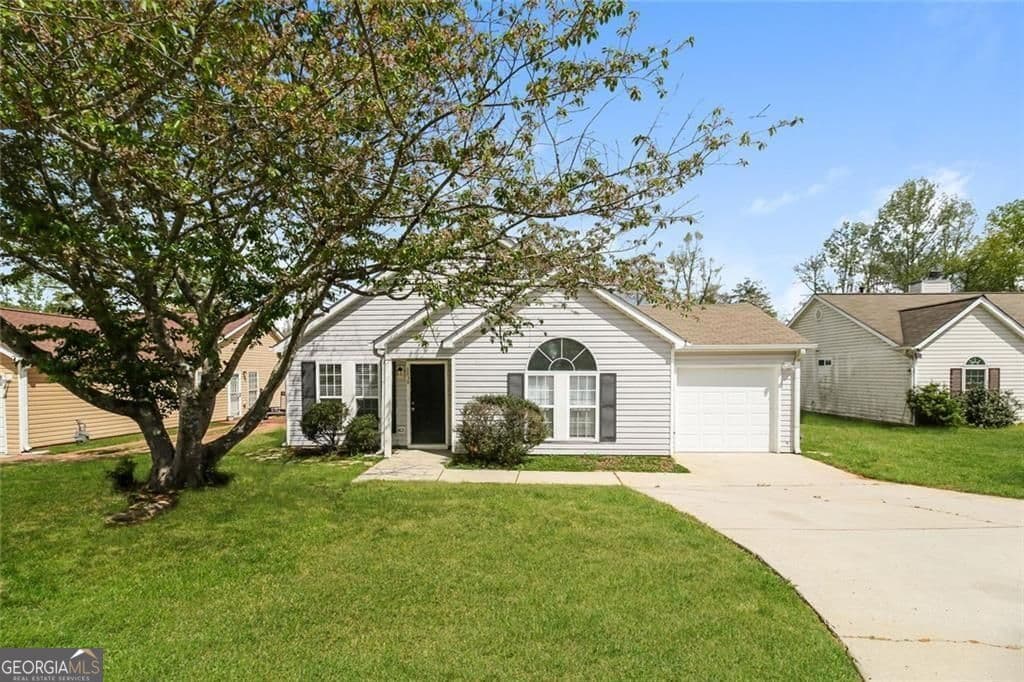 5639 Eagles Feather Ln — photo 1