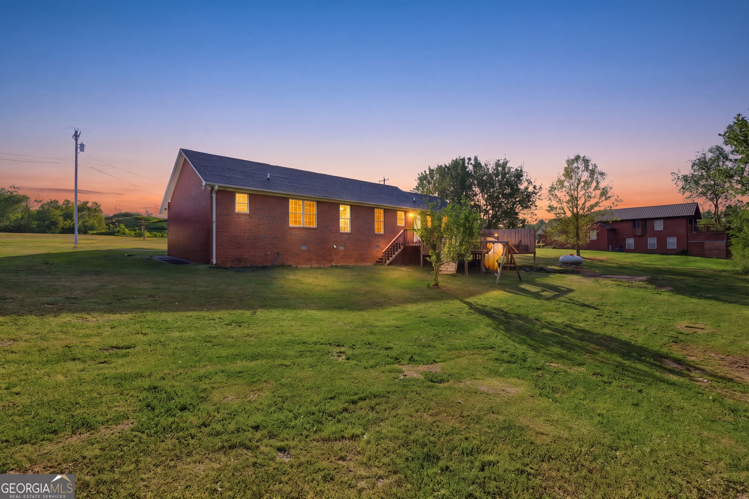 260 Brookhaven Circle — photo 26