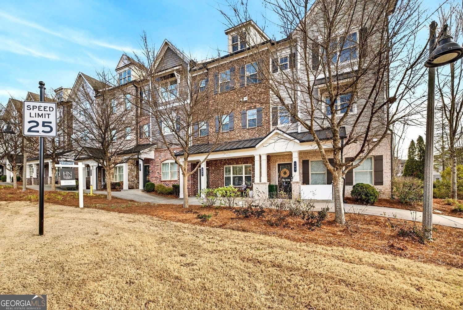 103 Periwinkle Ln — photo 2