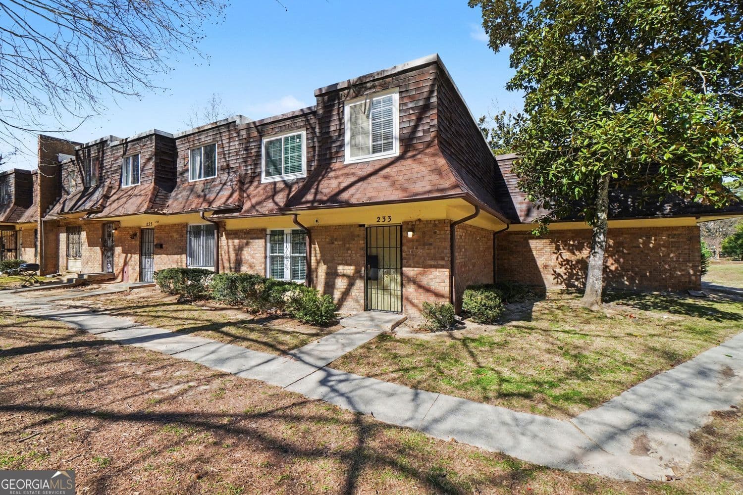 233 Sw Peyton Sw Pl — photo 1