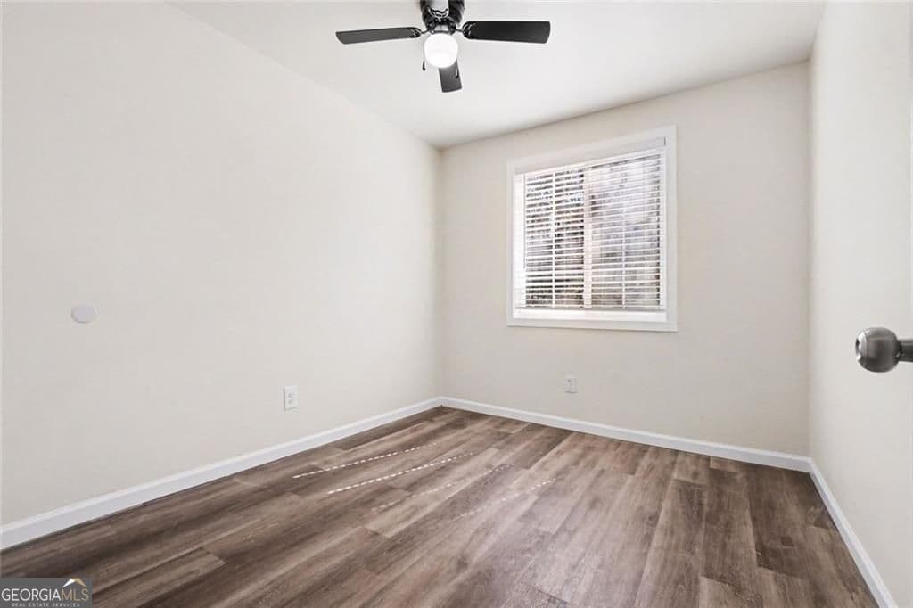 233 Sw Peyton Sw Pl — photo 15