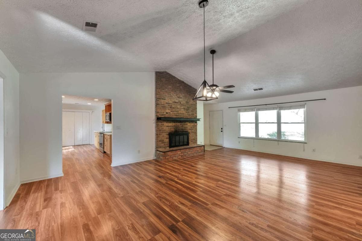 2762 Fireside Se Ct — photo 2