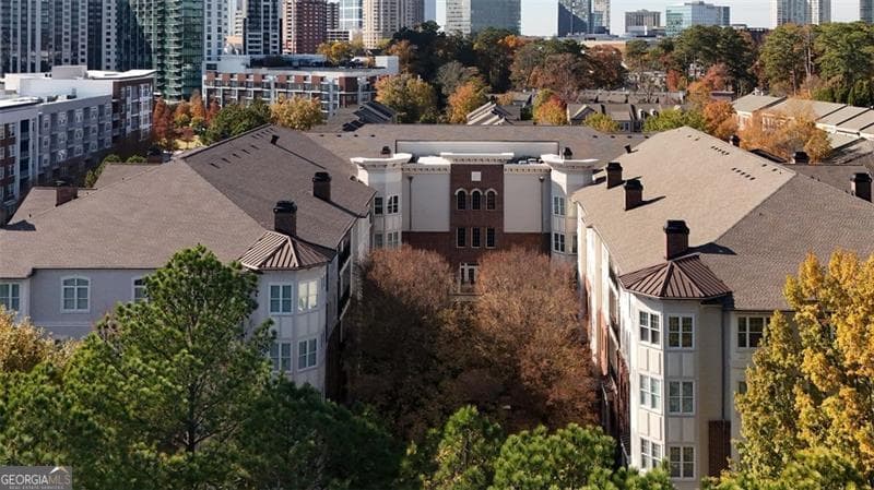 3635 E Paces Circle 1103 — photo 38