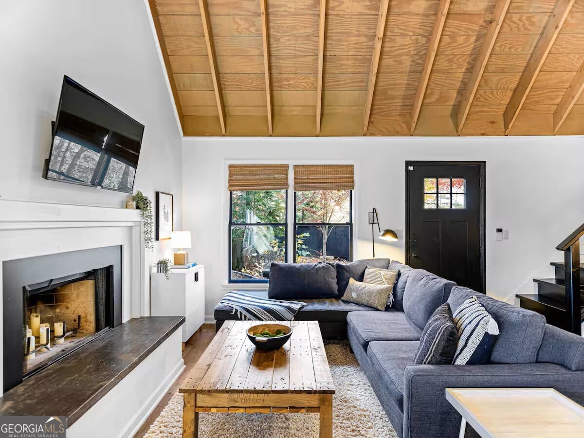 350 Azalea Ridge — photo 2