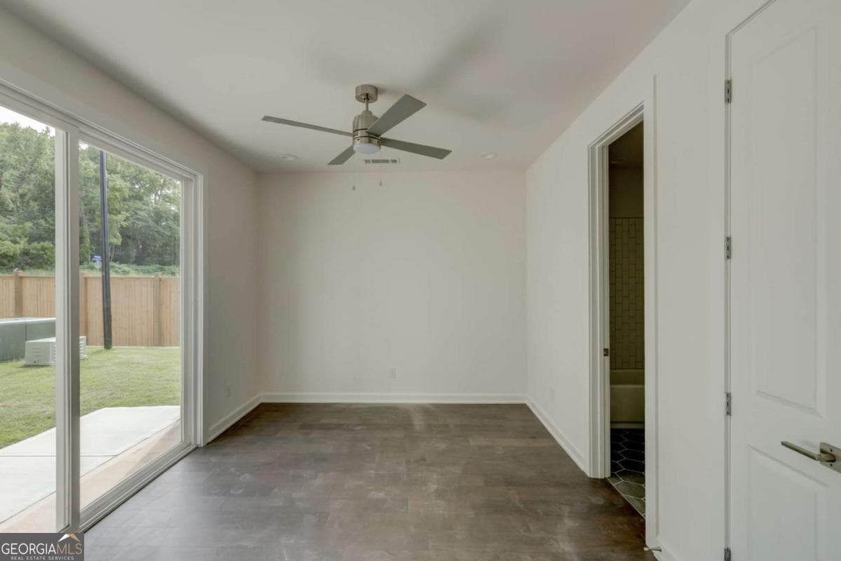 2029 Memorial Dr 34 — photo 2