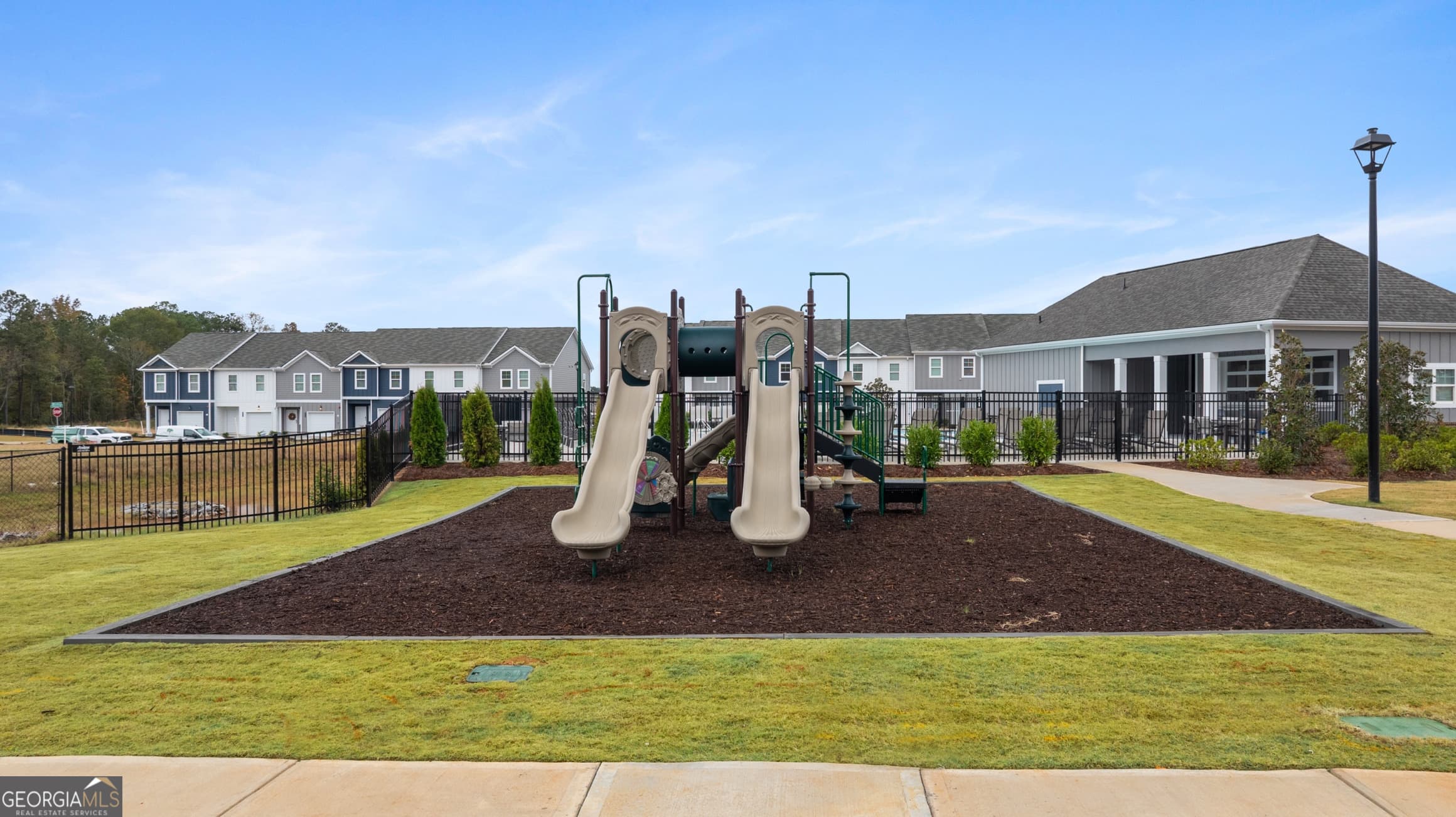 1260 Riverstone Rd — photo 4