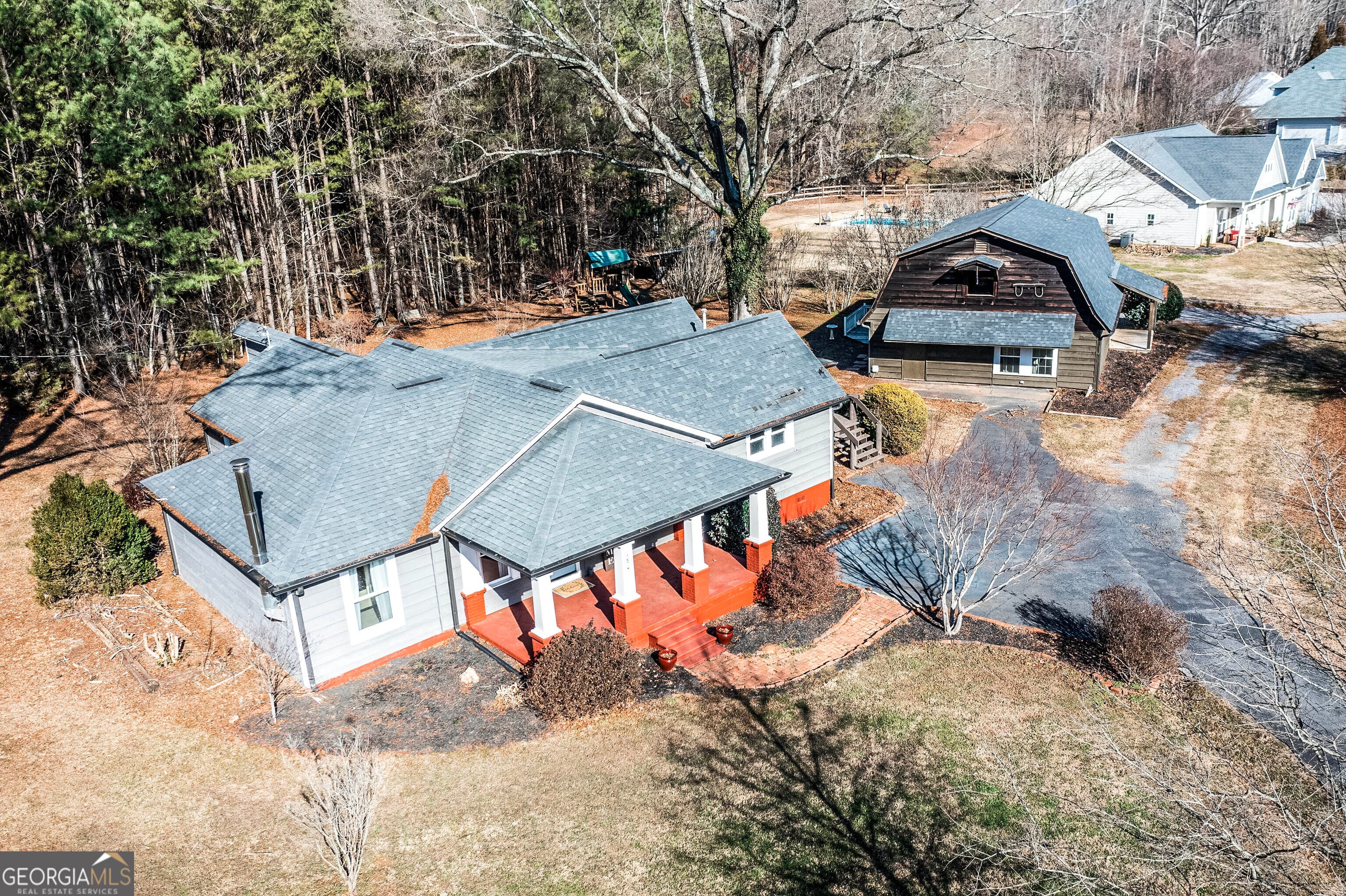 180 Hwy 293 — photo 2