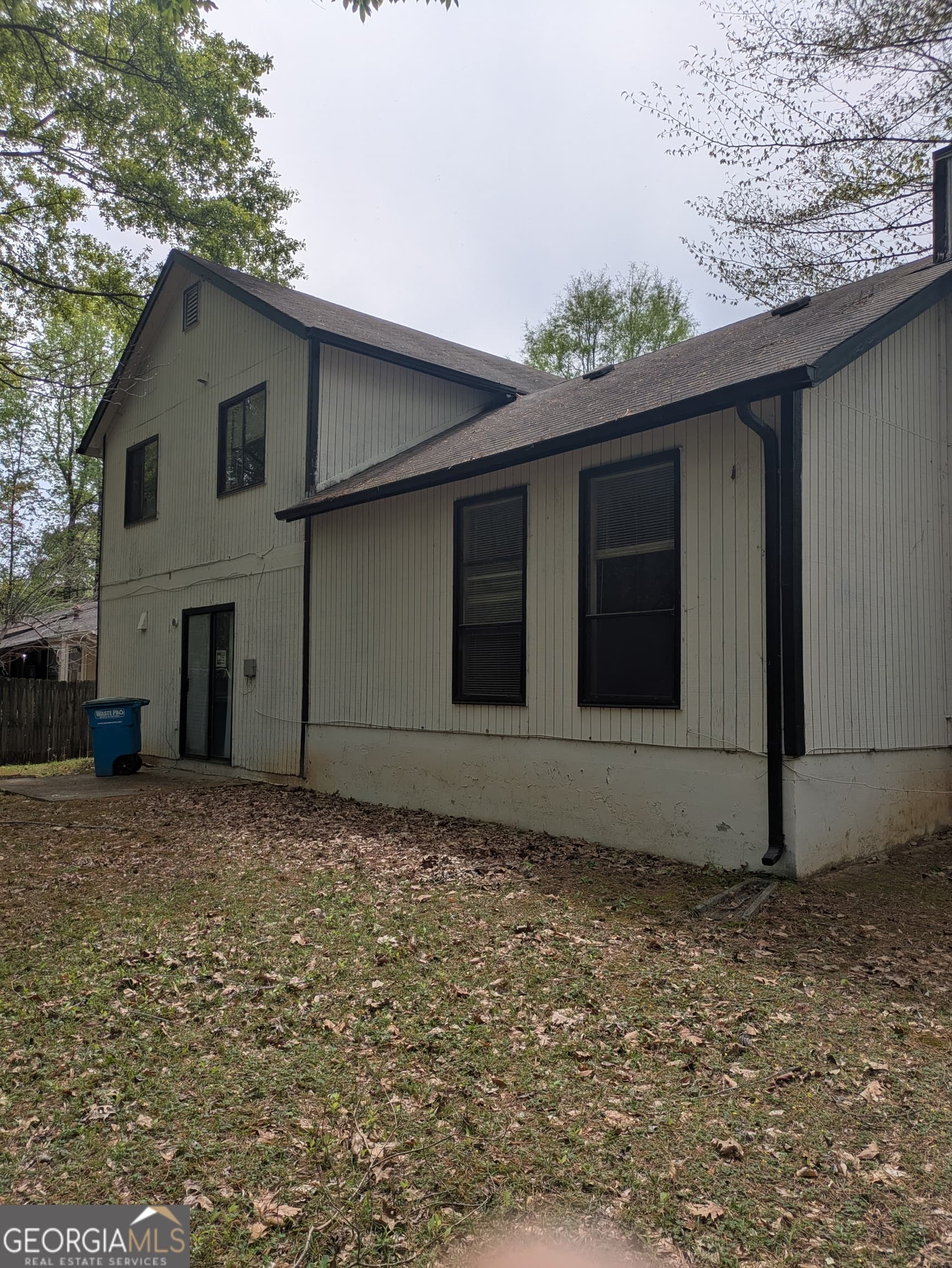 537 Fire Fly Dr — photo 2