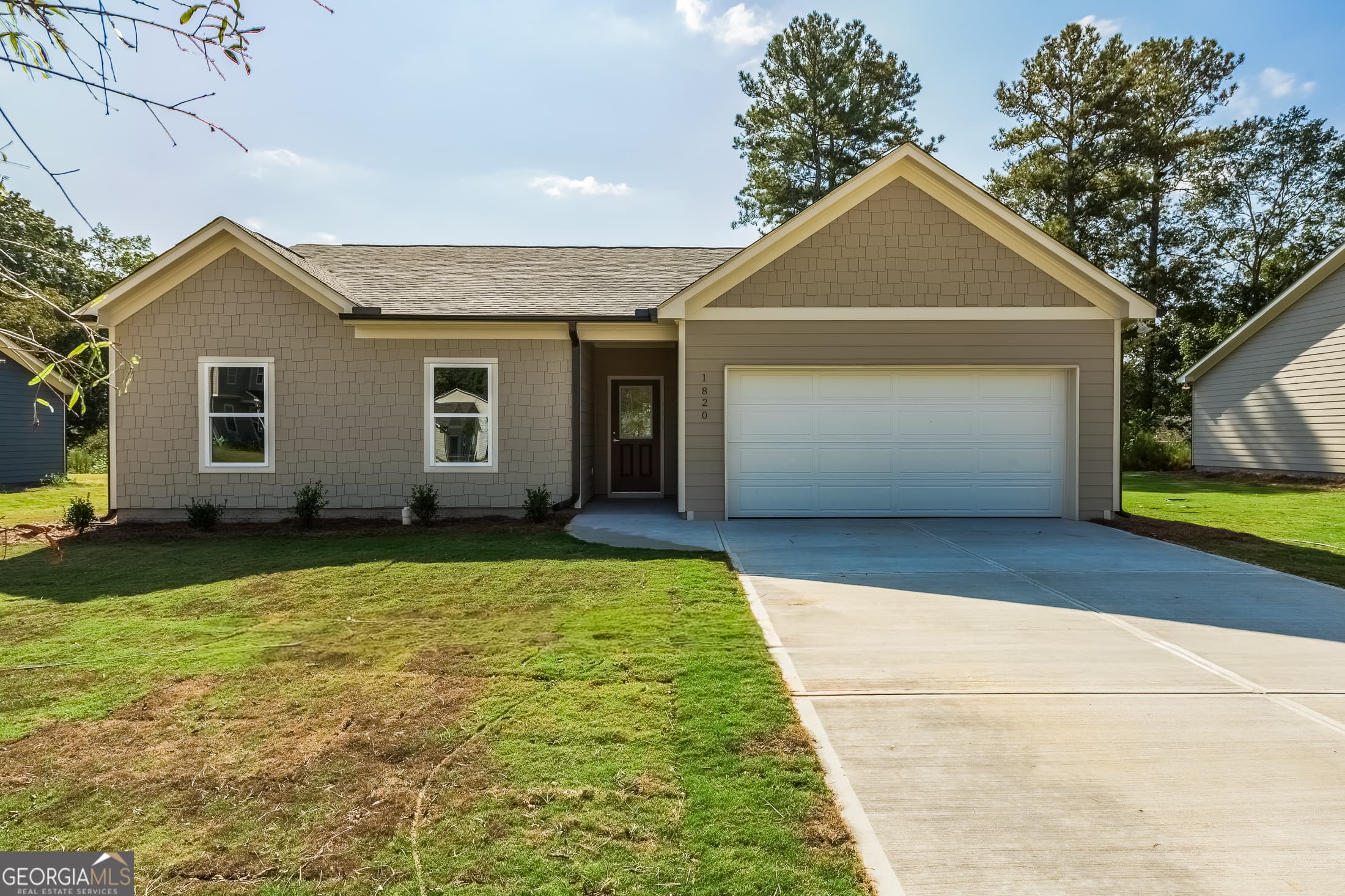 1820 Forkview Dr — photo 1