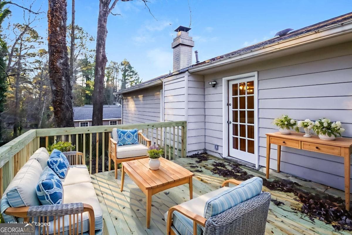 282 Somerset Ct — photo 2