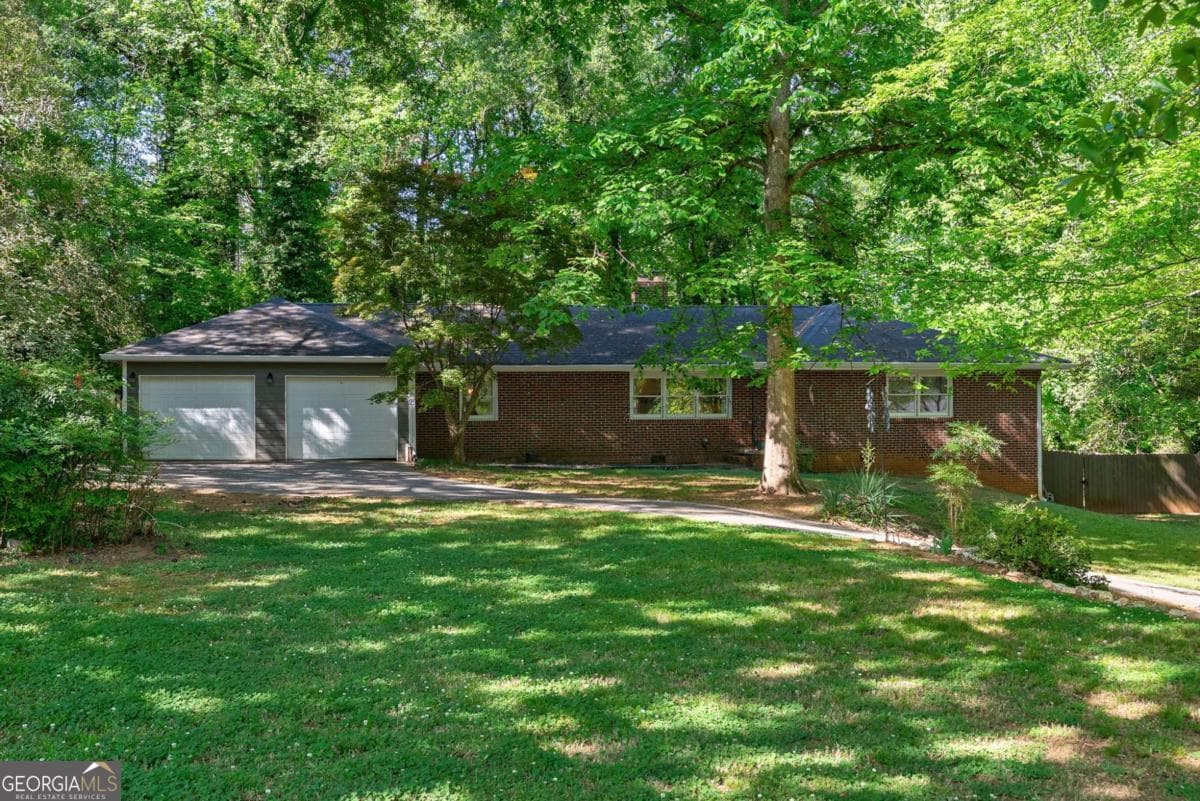 210 Elder Rd — photo 1