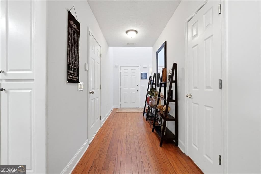 3172 Glenloch Pl — photo 2