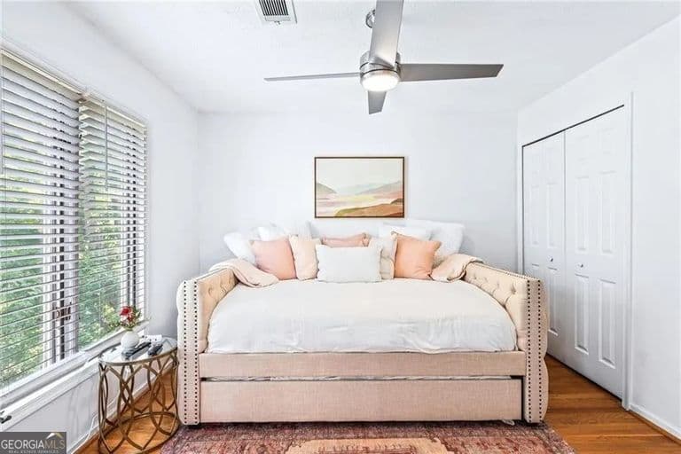 24 Saint Claire Ne Ln — photo 24