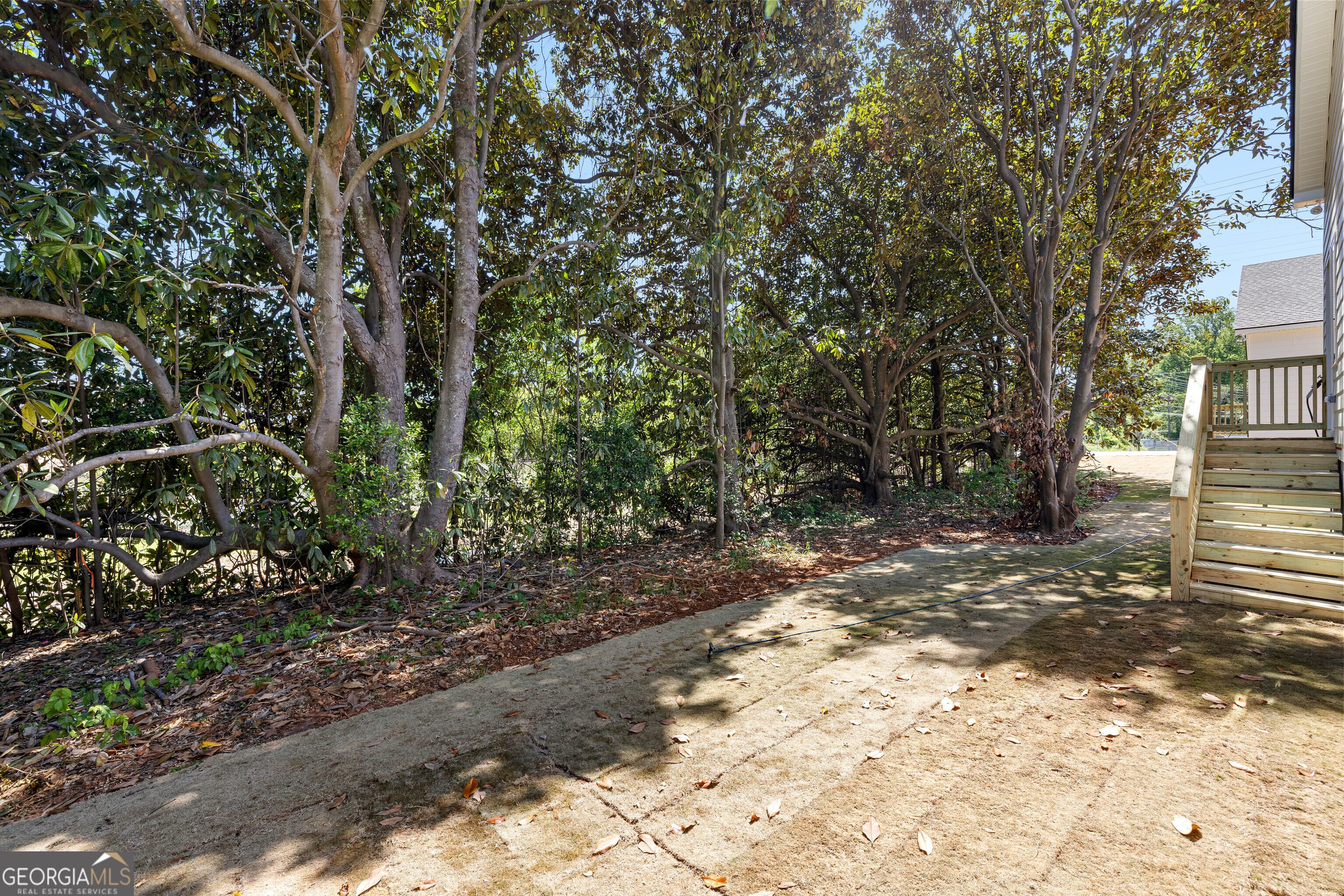 1015 Stonewall St — photo 22