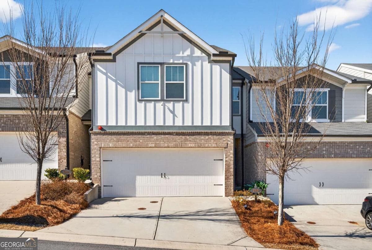 1318 Vayda Ct — photo 1