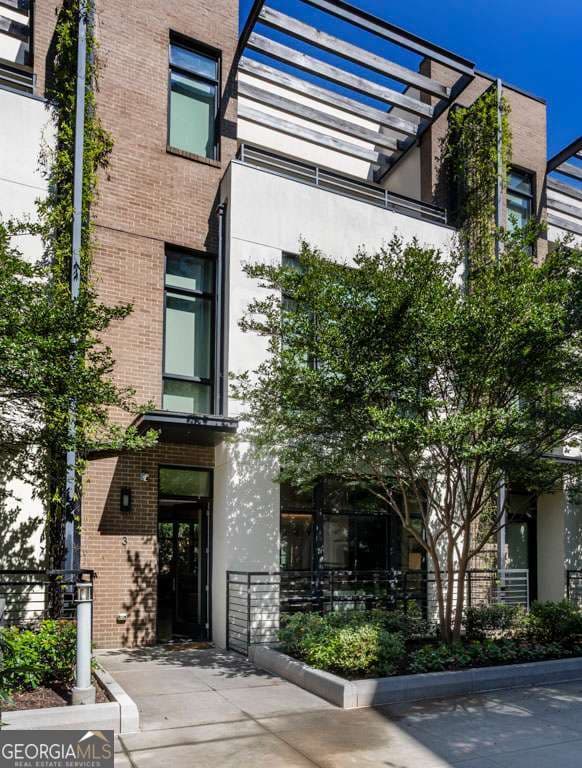 721 Longleaf Ne Dr 3 — photo 1