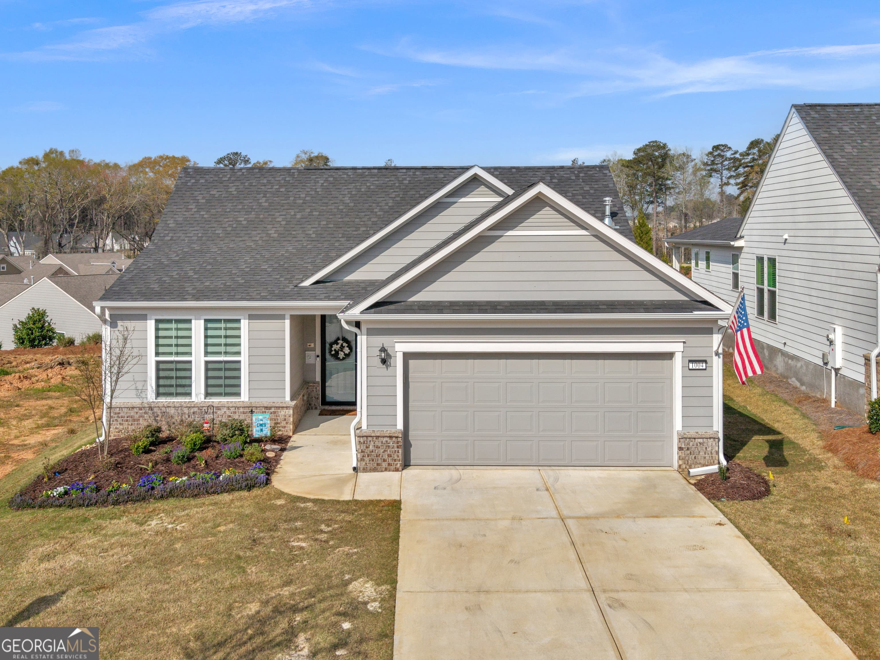 1004 Dirr Dr — photo 2