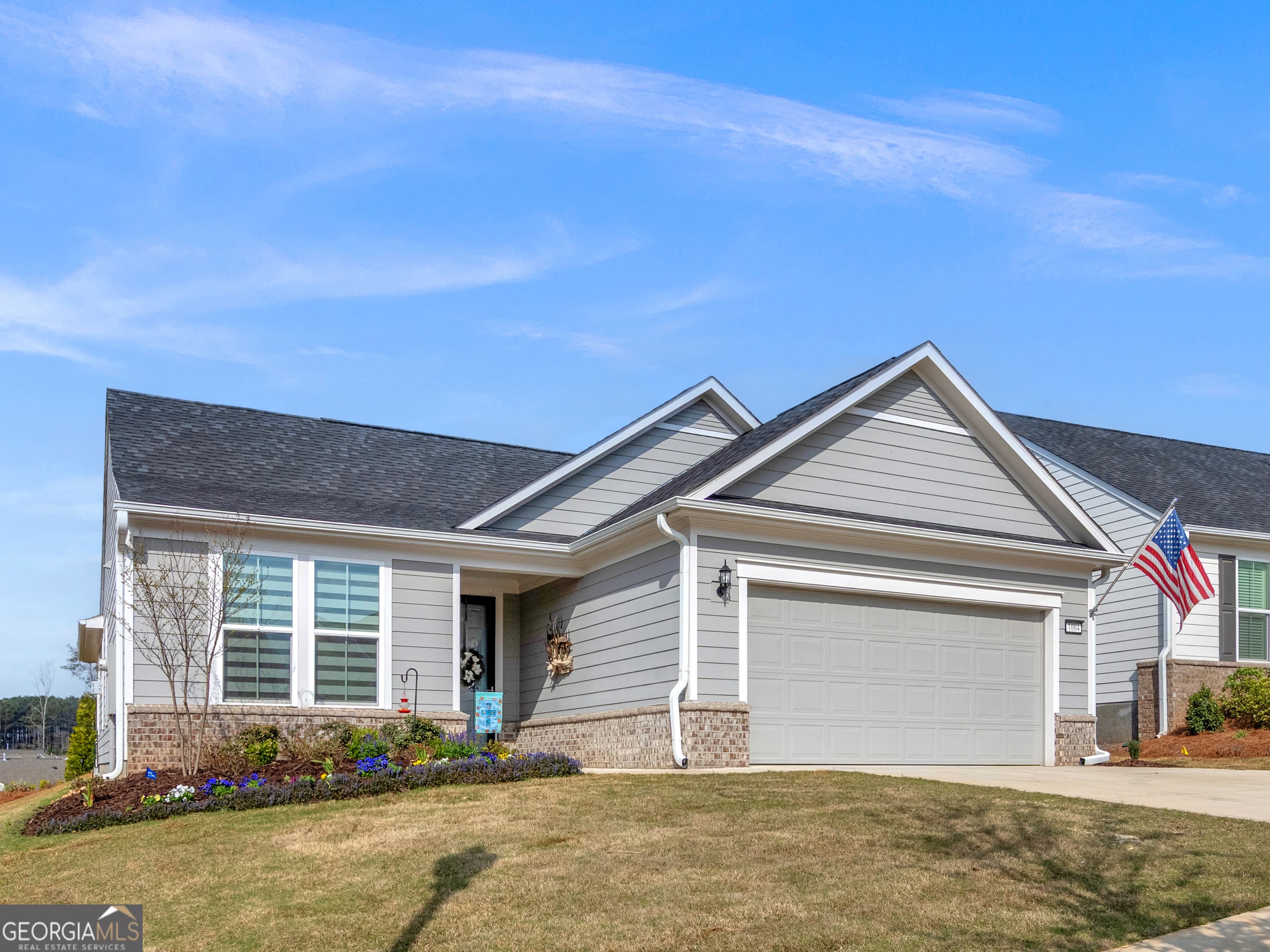 1004 Dirr Dr — photo 1